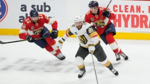 Golden Knights lead Panthers after second period of Game 3 of Stanley Cup Final