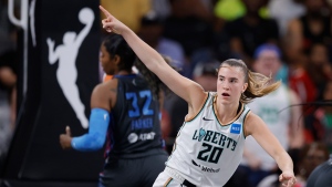 Ionescu scores career-high 37 as Liberty rout of Dream