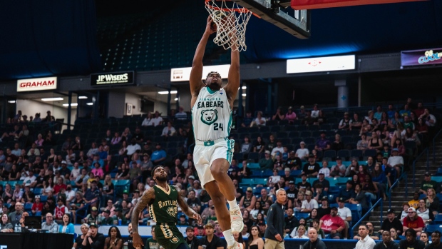EJ Anosike, CEBL EJ Anosike