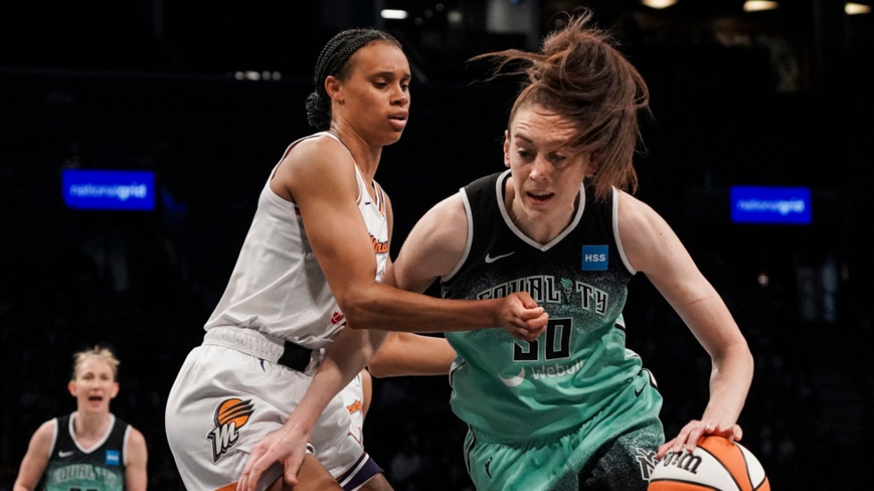 Stewart leads Liberty to win over Griner-less Mercury