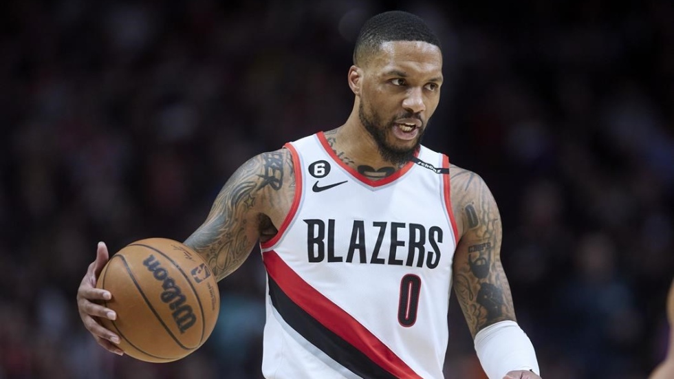 Blazers send superstar PG Lillard to Bucks