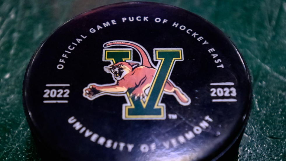 Vermont fires men's hockey coach Woodcroft over 'inappropriate' text messages