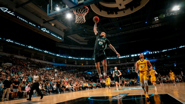 ​How Winnipeg has embraced their first professional basketball team in 20 years