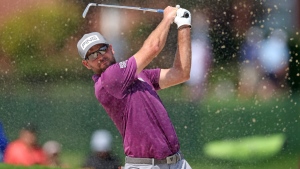 Conners leads Canadians at BMW Championship