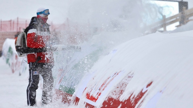 Men's super-G, The Canadian Press Men's super-G