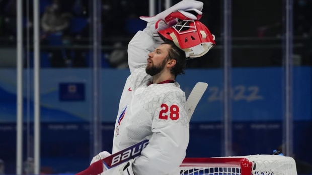Philadelphia Flyers G Ivan Fedotov gra w KHL pomimo orzeczenia IIHF