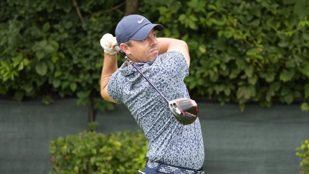 McIlroy, Harman share BMW Championship lead; Conners two back