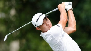 Morikawa shoots 61 to move into three-way tie for Tour Championship lead