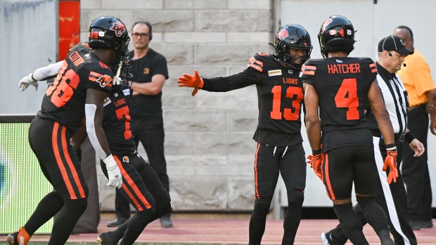 Vernon Adams Jr. et les Lions de la Colombie-Britannique se retirent tard dans la victoire contre les Alouettes de Montréal