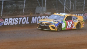 Bristol ditches dirt, plans to run 2024 NASCAR races on concrete