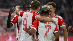 Stoppage-time drama again as Bayern Munich beats Manchester United in Champions League opener