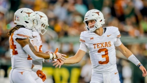 Brooks and defense lead No. 3 Texas into final Big 12 season with dominant win at Baylor