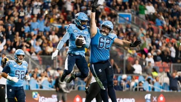 League-leading Argos keep rolling, beat Ticats to sweep season series
