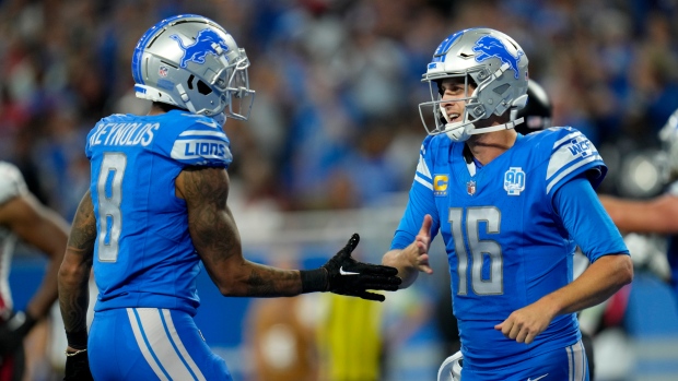 Goff helps Lions bounce back with win over Falcons