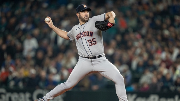 Vintage Verlander silences Seattle as Astros top Mariners to open key series in playoff race