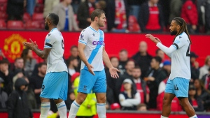 Fans jeer as Manchester United loses to Crystal Palace