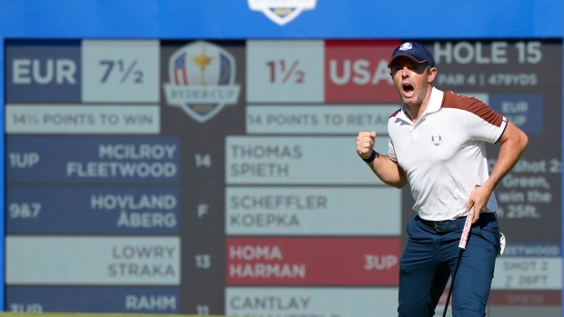 McIlroy, Cantlay's caddie clash at Ryder Cup