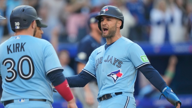 Blue Jays clinch playoff spot after Mariners fall to Rangers