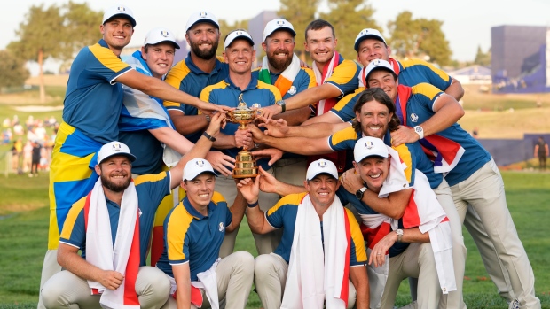 Europe clinches seventh straight Ryder Cup on home soil