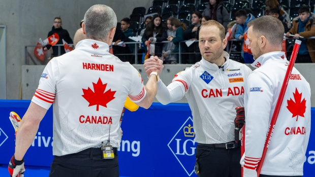 Brad Gushue zdobywa 50. tytuł mistrza świata mężczyzn w karierze, a Kanada wygrywa z Nową Zelandią