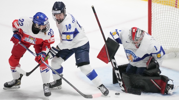 Finsko porazilo Česko v rozstřelu a získalo bronz na mistrovství světa v hokeji žen