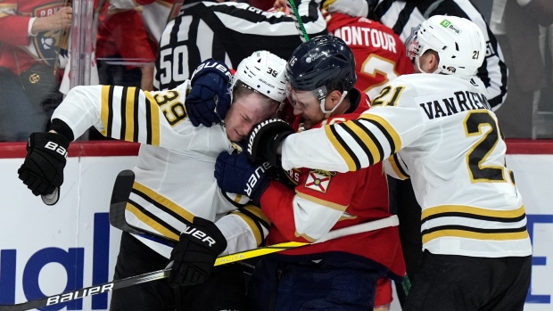La série des Panthers et des Bruins sera « fortement scrutée » par la LNH à l’avenir