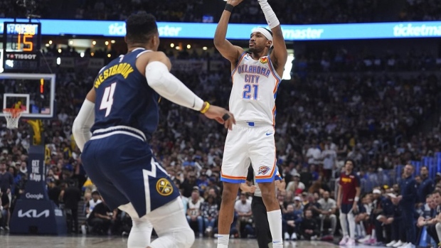 Thunder rally in fourth quarter to tie series with Nuggets Article Image 0, The Canadian Press Thunder rally in fourth quarter to tie series with Nuggets Article Image 0