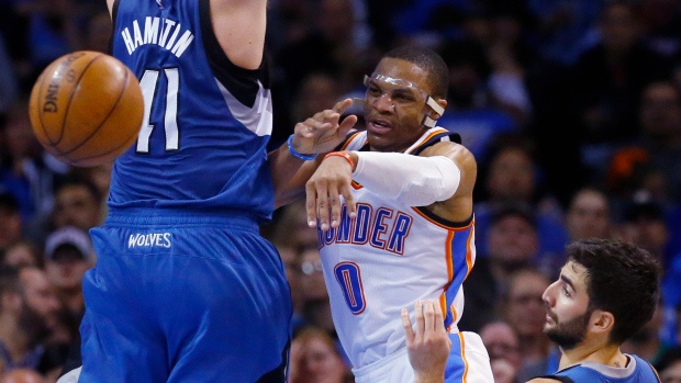 Russell Westbrook passes vs. Timberwolves