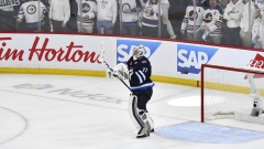 Connor Hellebuyck