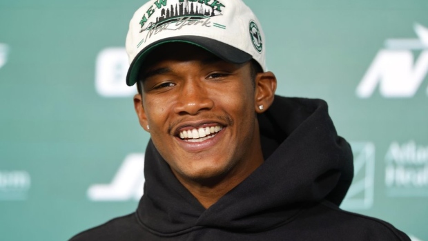 Garrett Wilson is looking for a new deal and more wins, but says he hopes he's 'a Jet for life' Article Image 0, The Canadian Press Garrett Wilson is looking for a new deal and more wins, but says he hopes he's 'a Jet for life' Article Image 0