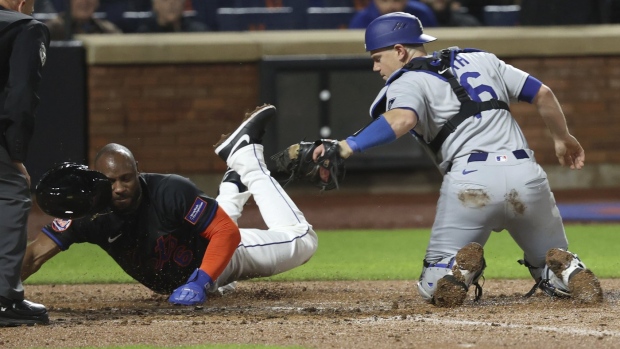 For eyes only: Mets, Dodgers puzzled by visual obstruction call that gave New York a run Article Image 0, The Canadian Press For eyes only: Mets, Dodgers puzzled by visual obstruction call that gave New York a run Article Image 0