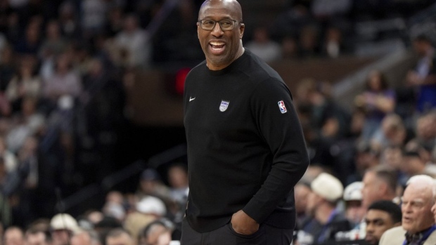Knicks to conduct 2nd interview with Mike Brown for coaching job, AP source says Article Image 0, The Canadian Press Knicks to conduct 2nd interview with Mike Brown for coaching job, AP source says Article Image 0