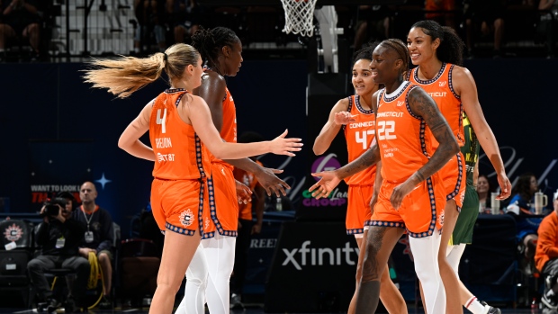 Connecticut Sun celebrate, Getty Images Connecticut Sun celebrate