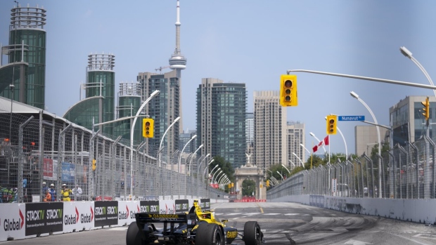 Ontario Honda Dealers Indy Toronto begins today at Exhibition Place Article Image 0