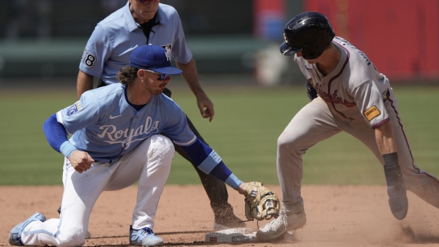Mike Yastrzemski homers in his 1st at-bat as a Royal in 9-3 victory over the Blue Jays Article Image 0, The Canadian Press Mike Yastrzemski homers in his 1st at-bat as a Royal in 9-3 victory over the Blue Jays Article Image 0