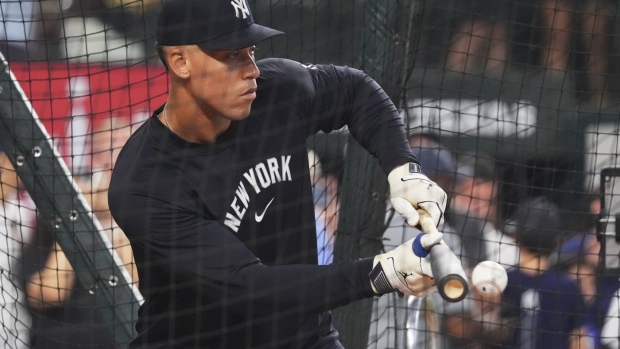 Aaron Judge is back in the lineup at DH as the Yankees wait for clarity on his throwing arm Article Image 0