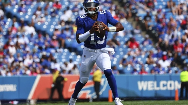 Wilson and Dart lead Giants to 34-25 preseason win over Bills Article Image 0, The Canadian Press Wilson and Dart lead Giants to 34-25 preseason win over Bills Article Image 0