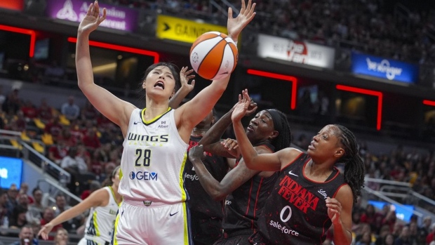Maddy Siegrist scores 22 and Dallas holds on for a win after the Fever close on a 19-3 run Article Image 0, The Canadian Press Maddy Siegrist scores 22 and Dallas holds on for a win after the Fever close on a 19-3 run Article Image 0