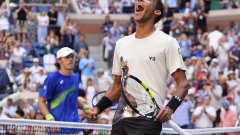 Felix Auger-Alissiame beats Alex de Minaur at the US Open to reach his 1st major semi since 2021 Article Image 0