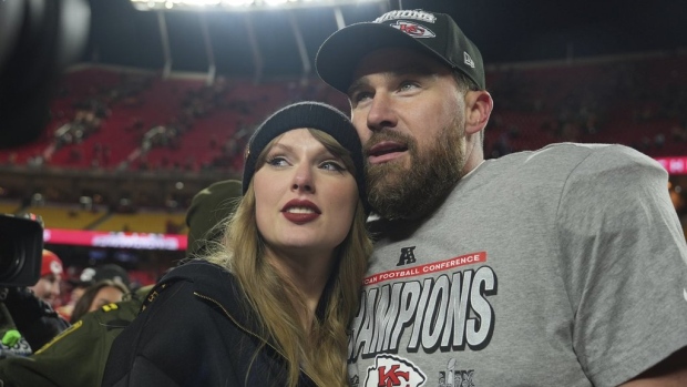 Taylor Swift is a good luck charm for soccer team hosting Travis Kelce's 1st game in Brazil Article Image 0
