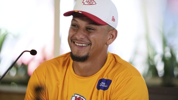YouTube using creators to enhance broadcast of the NFL game between the Chiefs and the Chargers Article Image 0, The Canadian Press YouTube using creators to enhance broadcast of the NFL game between the Chiefs and the Chargers Article Image 0