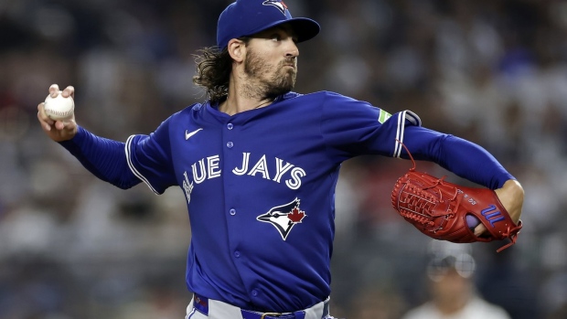 Blue Jays beat Yankees 7-1, extend AL East lead Article Image 0, The Canadian Press Blue Jays beat Yankees 7-1, extend AL East lead Article Image 0