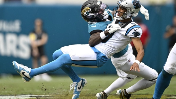 New Jaguars defensive backs Lewis and Murray deliver Texas-sized performances in opener Article Image 0, The Canadian Press New Jaguars defensive backs Lewis and Murray deliver Texas-sized performances in opener Article Image 0