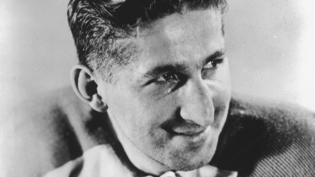 Elmer Lach, B Bennett/Bruce Bennett/Getty Images Elmer Lach