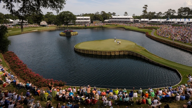 The island 17th hole at Sawgrass, Stan Badz/US PGA TOUR/Getty Images The island 17th hole at Sawgrass