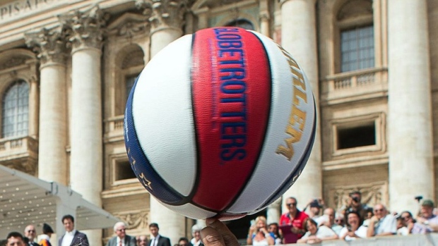 Harlem Globetrotters ball