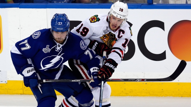 Jonathan Toews Victor Hedman, Mike Carlson/Getty Images Jonathan Toews Victor Hedman