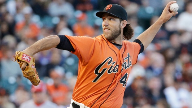 Hamilton, Bruce drive in 2 runs apiece to propel Reds to 6-2 victory over Giants Article Image 0, The Canadian Press Hamilton, Bruce drive in 2 runs apiece to propel Reds to 6-2 victory over Giants Article Image 0