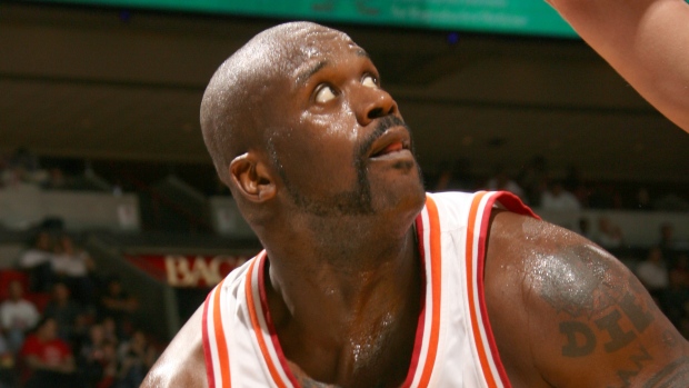 Miami Heat retiring Shaquille O'Neal's jersey during halftime