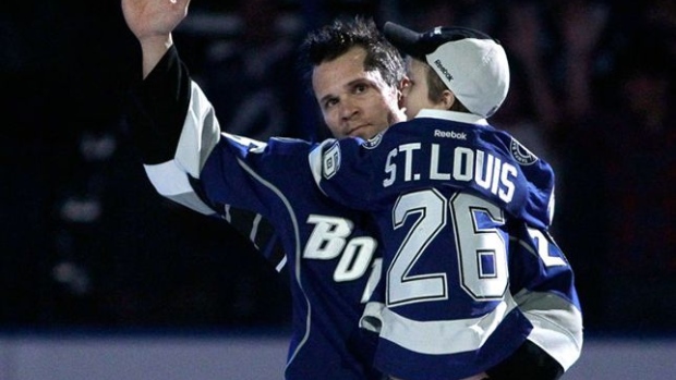 martin st louis jersey retirement